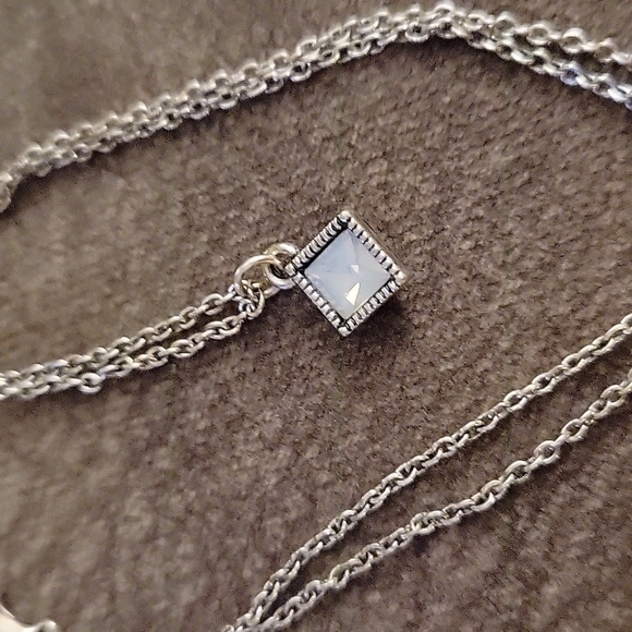 5/$25 Dainty Minimalist Diamond Shape Pendant Chain Necklace - Picture 3 of 7